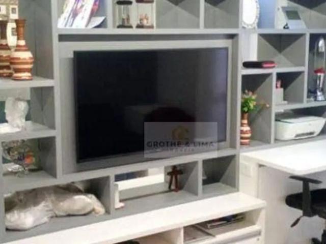 Apartamento Totalmente Reformado e 100% Mobiliado à Venda – Residencial Primavera