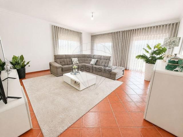 Apartamento, Travanca