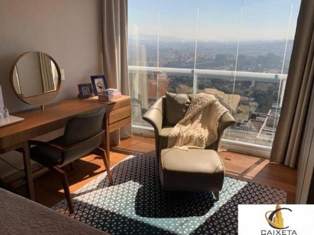 Apartamento Tripex em Alphaville