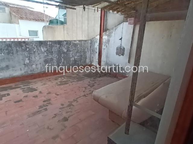 Apartamento TRIPLEX para reformar con terraza de 20m2