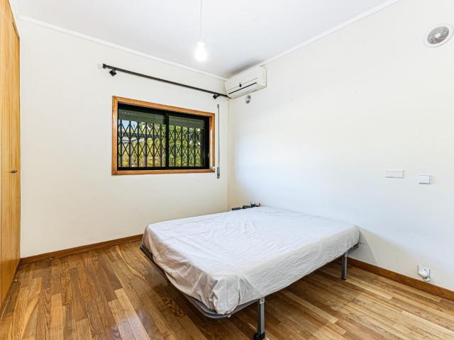Apartamento ubicado en Montenegro, en la planta baja de un e. 113m² Faro