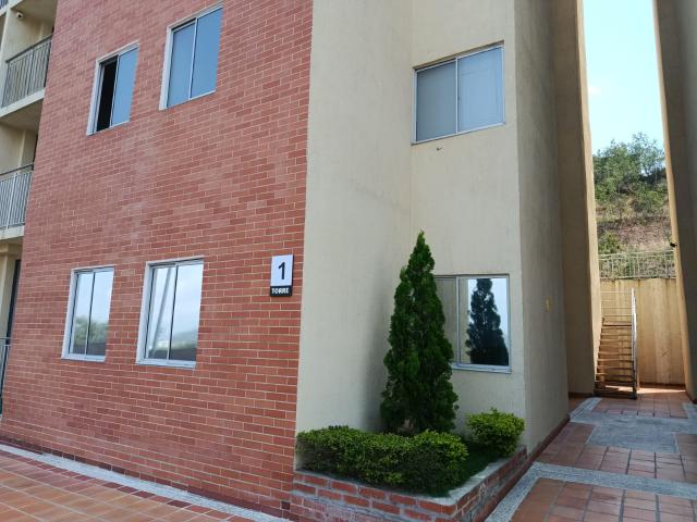 APARTAMENTO UBICADO EN EL CONJUNTO MONTEVERDI SECTOR VARIANTE LA FLORESTA cd 22595