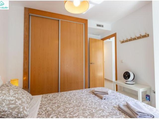 APARTAMENTO ÚNICO CON PISCINA EN SEGUNDA LINEA DE PLAYA PUERTO PESQUERO PASEO MARITIMO