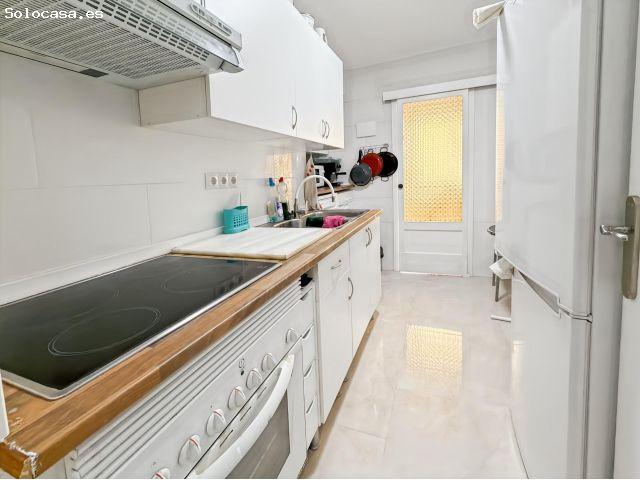 Apartamento vacacional en Cullera con 3 dormitorios, terraza y aire acondicionado — alquiler por qui