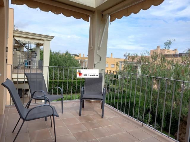 APARTAMENTO VACACIONAL EN L’AMPOLLA – IDEAL PARA FAMILIAS