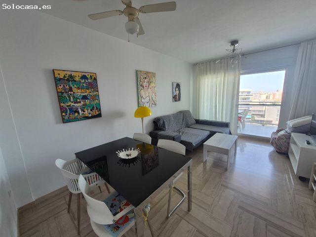 Apartamento vacacional 2 dorm. con piscina, tenis, gimnasio, terraza, comedor, cocina 2 baños, A.A