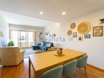 Apartamento, Valadares