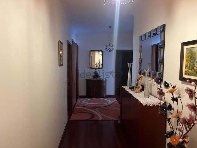 Apartamento, Valadares