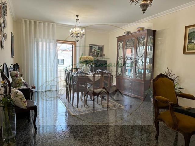 Apartamento, Valadares