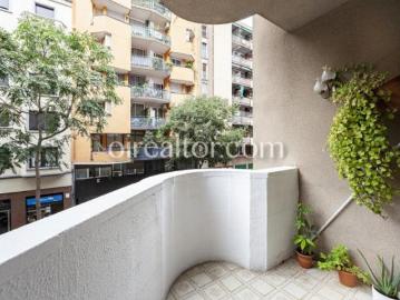 Plaça de L'Estatut, Barcelona, Turó de la Peira, Barcelona, Barcelona, Cataluña, Cataluña