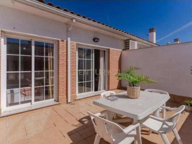 Apartamento Venta Churriana de La Vega, Zona de San Cayetano Avenida Cristóbal Colón
