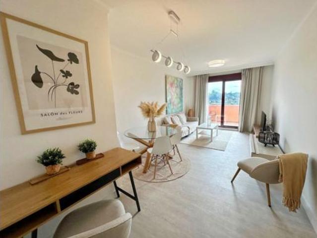 Apartamento Venta Estepona, El Paraíso Atalaya Benamara