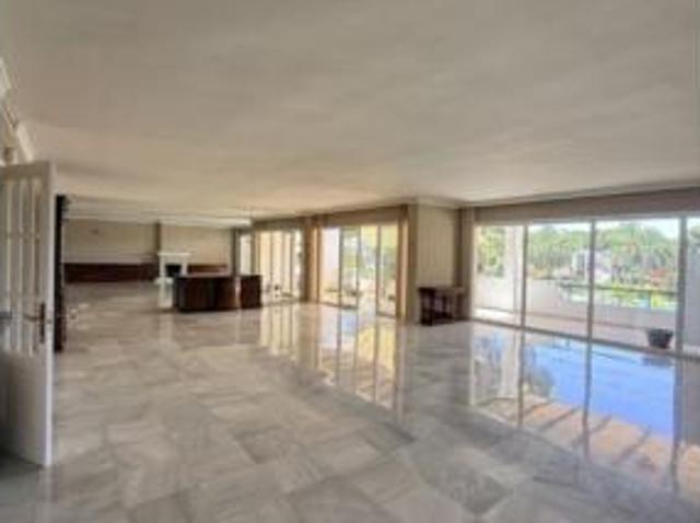Apartamento Venta Estepona, El Paraíso Atalaya Benamara