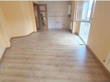 APARTAMENTO VENTA SAN CRISTÓBAL DE LA CUESTA. Urbis te ofrece un apartamento en venta en San Cristób