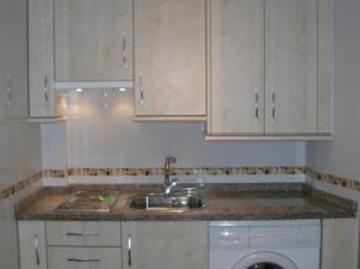 Apartamento en venta en Glorieta de los Repobladores - Balcón