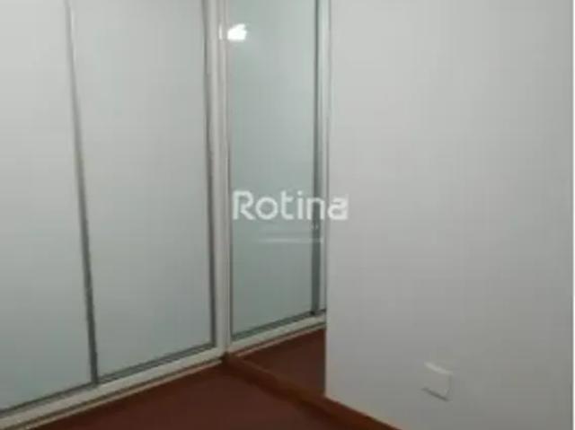 Apartamento à venda, 4 quartos, Osvaldo Rezende Uberlândia/MG Rotina Imobiliária