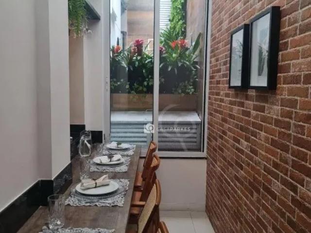 Apartamento com 2 dormitórios à venda, 71 m² por R$ 1.270.000,00 Urca Rio de Janeiro/RJ