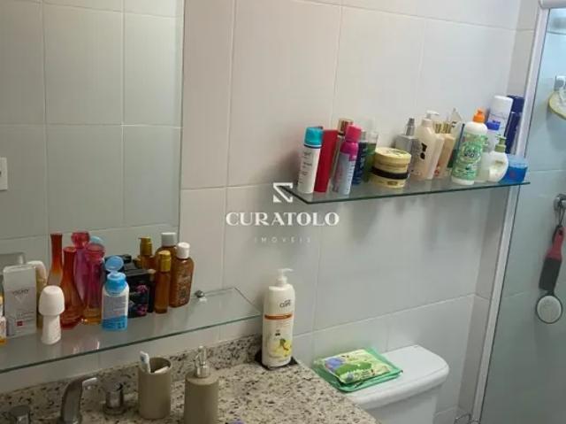 Apartamento à venda, de 2 quartos, 2 vagas e varanda em São Caetano, bairro Olímpico