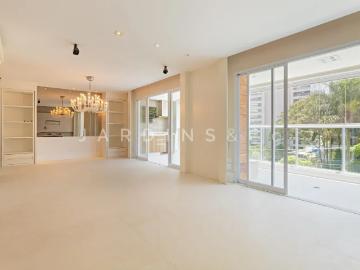Apartamento à venda e locação