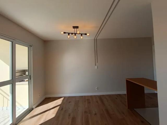 Apartamento à venda em Hortolândia SP, Vila São Francisco: 3 quartos, 1 suíte, 1 sala, 2 banheiros