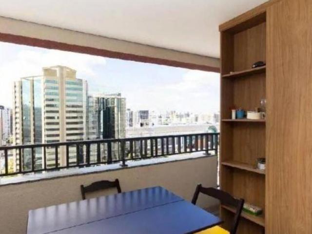 Apartamento venda em Moema com 1 quarto, sem vaga, 31m²