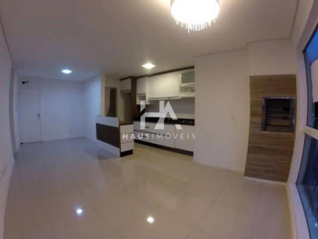 Apartamento à venda no bairro Barra do Rio Molha com 68 m² e 2 dormitórios/quartos