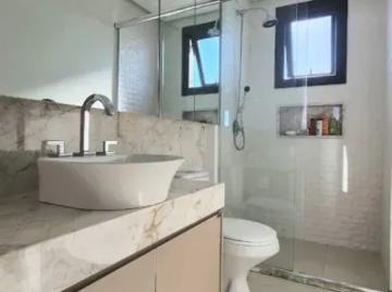 Apartamento à venda no Centro com 124m² e 2 dormitórios/quartos disponíveis