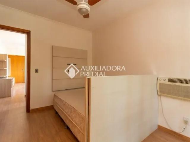 Apartamento à venda no bairro Cristal, com 1 dormitório e 45 m² de área útil