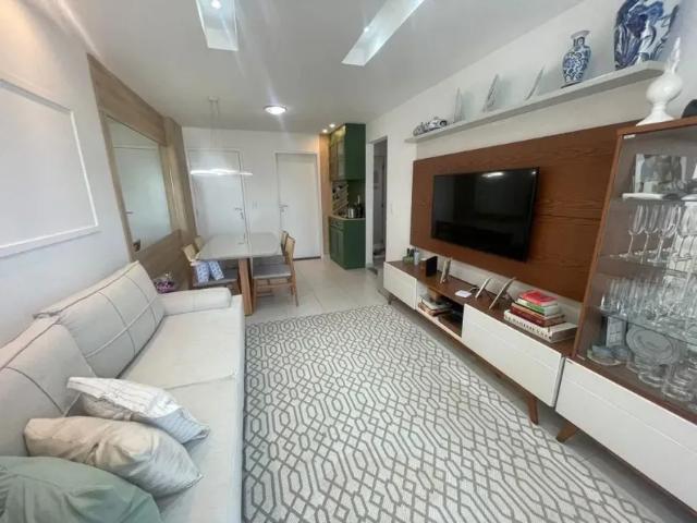 Apartamento à venda no Edifício Siena, Centro Campos dos Goytacazes, RJ