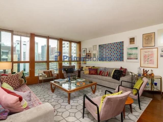 Apartamento à venda no Jardim Paulista com 156 m² 3 quartos 1 suíte 3 vagas