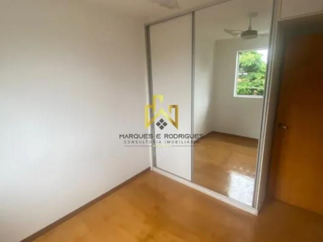 Apartamento à Venda no Santa Branca 2 Vagas Sob Pilotis
