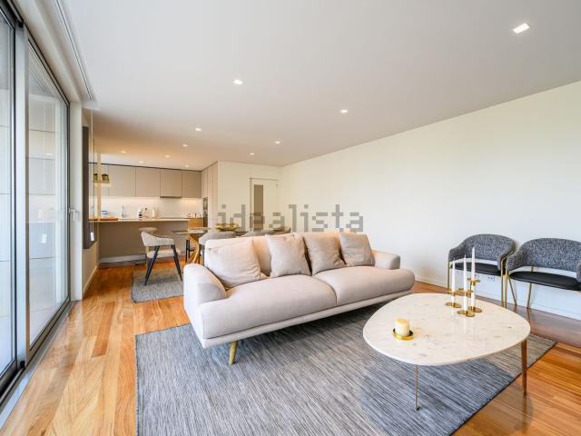 Apartamento, Vila Nova da Telha