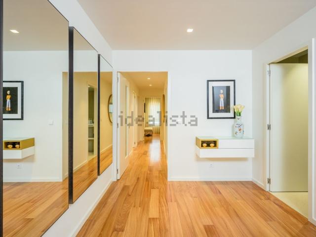 Apartamento, Vila Nova da Telha