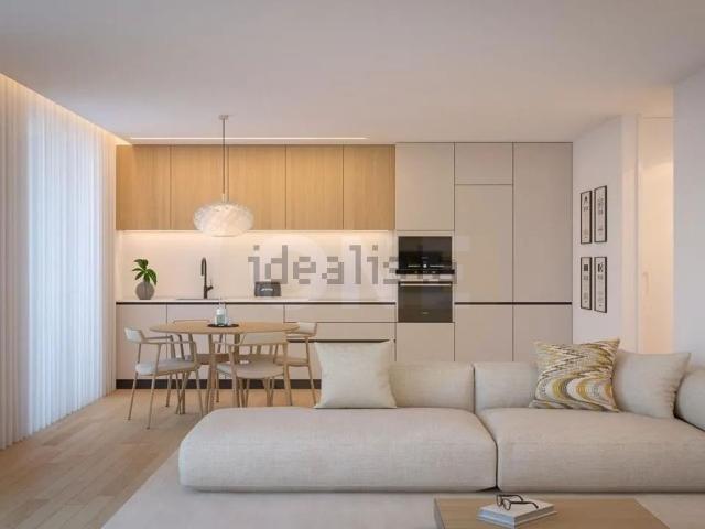 Apartamento, Vila Nova de Famalicão e Calendário
