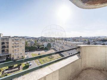 Apartamento, Vila Nova de Famalicão e Calendário