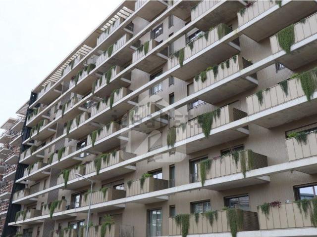 Apartamento, Vila Nova de Famalicão e Calendário