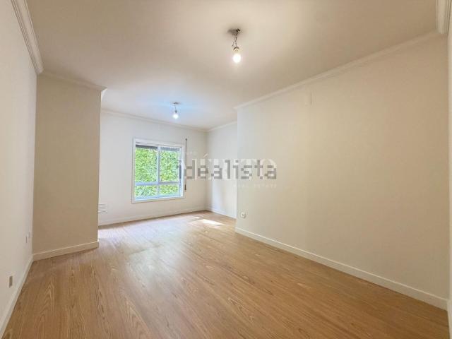 Apartamento, Vila Nova de Famalicão e Calendário