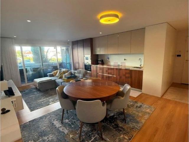 Apartamento, Vila Nova de Famalicão e Calendário