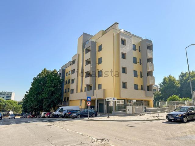Apartamento, Vila Nova de Famalicão e Calendário