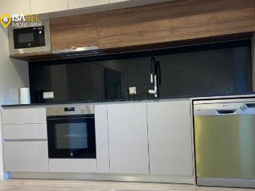 Apartamento, Vila Nova de Famalicão e Calendário