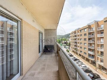 Apartamento, Vila Nova de Famalicão e Calendário