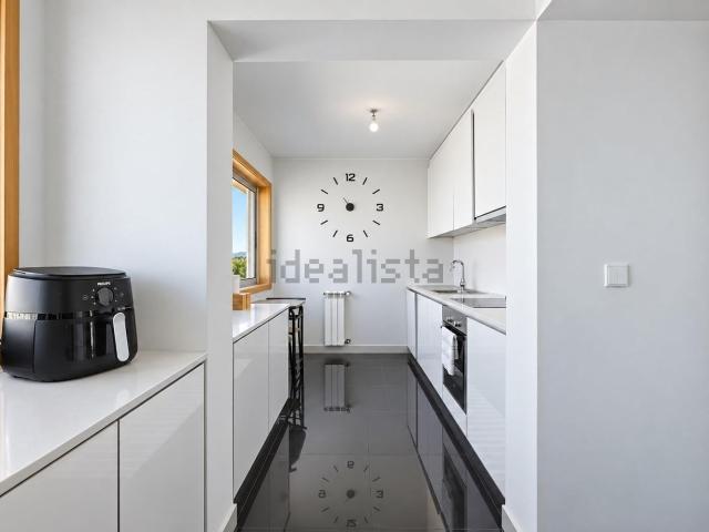 Apartamento, Vila Nova de Famalicão e Calendário