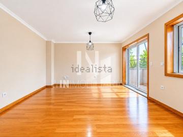 Apartamento, Vila Nova de Famalicão e Calendário