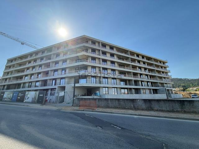 Apartamento, Vila Nova de Famalicão e Calendário