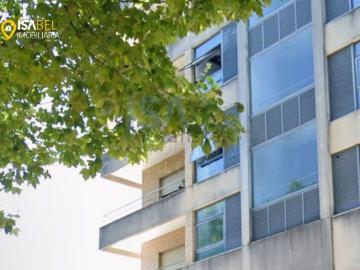 Apartamento, Vila Nova de Famalicão e Calendário