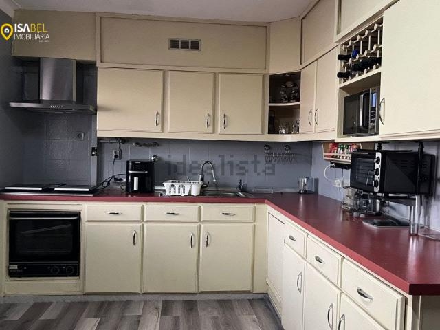 Apartamento, Vila Nova de Famalicão e Calendário