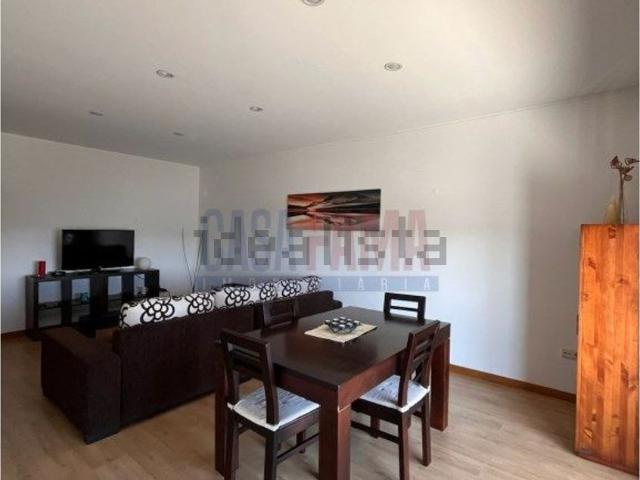 Apartamento, Vila Nova de Famalicão e Calendário