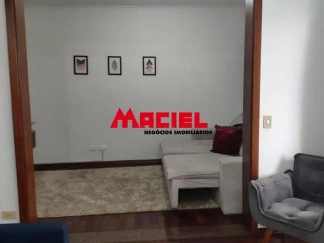 APARTAMENTO VILA ADYANA 168m²