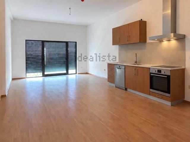 Apartamento, Vila Caiz
