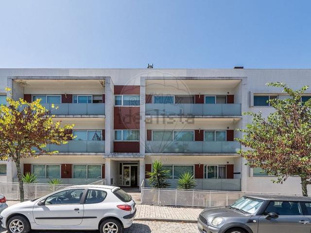 Apartamento, Vila Cova da Lixa e Borba de Godim